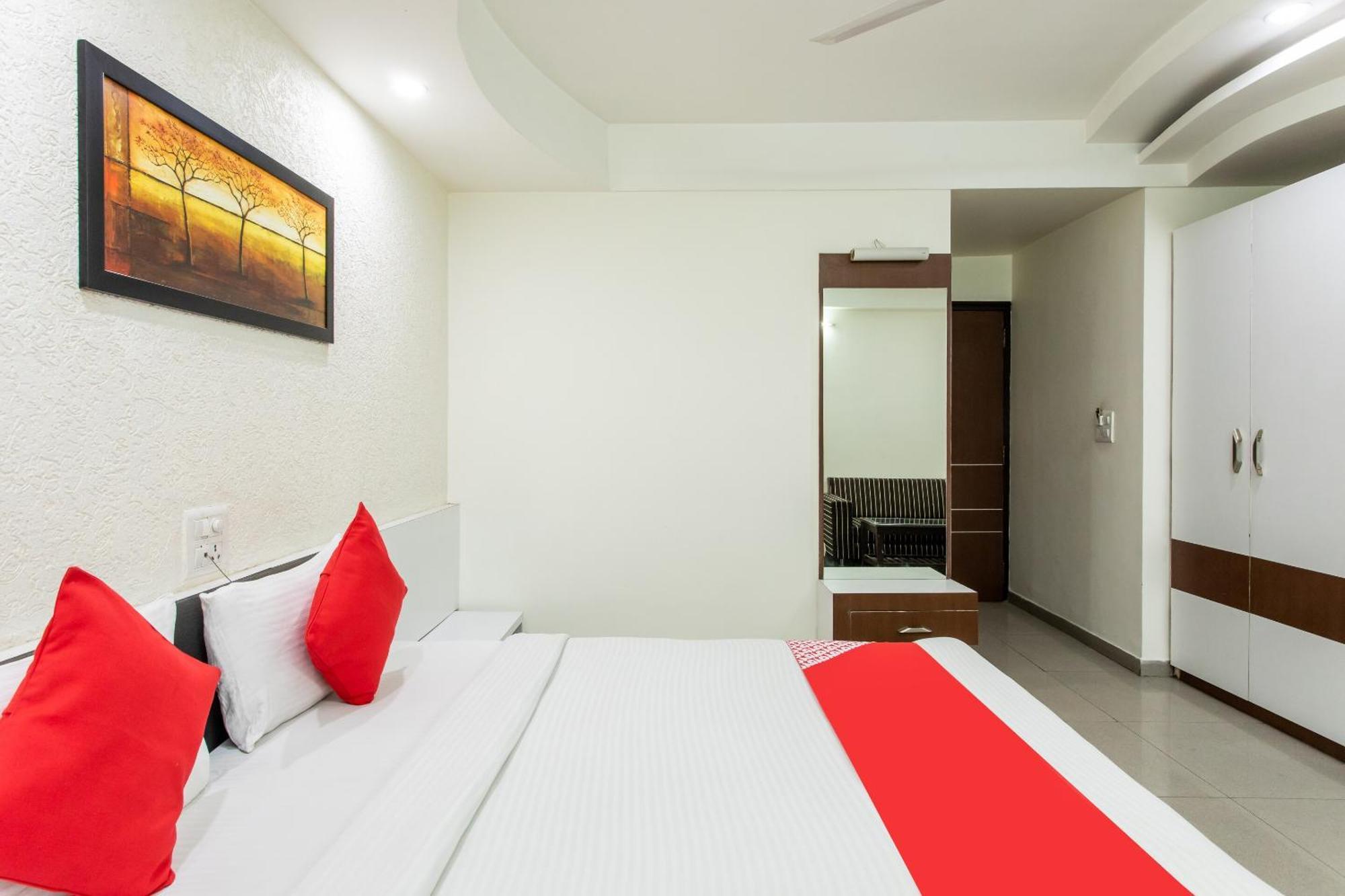 Super Hotel O Mohit Regency Bhopal Exterior photo